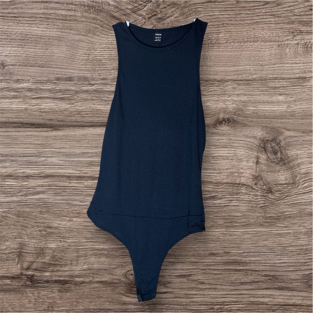 Black ribbed Sleeveless Bodysuit